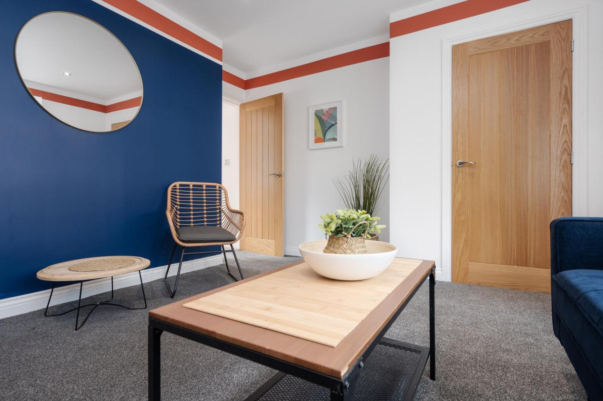 Shawe House - 10 Minute Mcr Airport - Free Parking Βίλα Wythenshawe Δωμάτιο φωτογραφία
